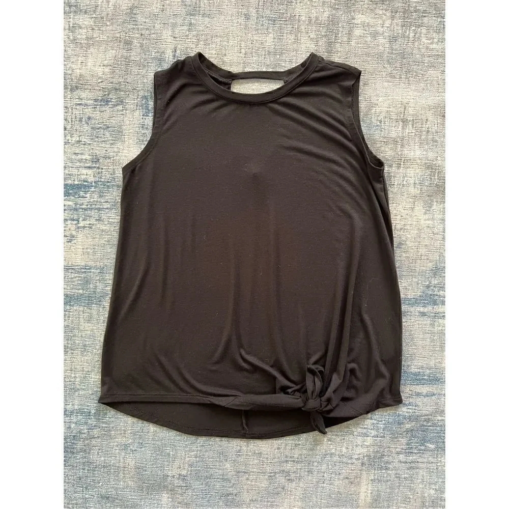 Old Navy black tank